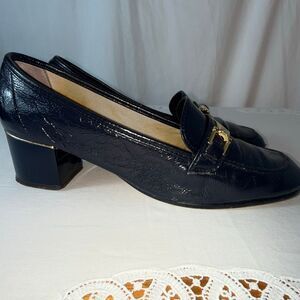 Vintage 1970s Sears “The Shoe Place” Navy Blue Patent Leather Loafers | Gold Buc